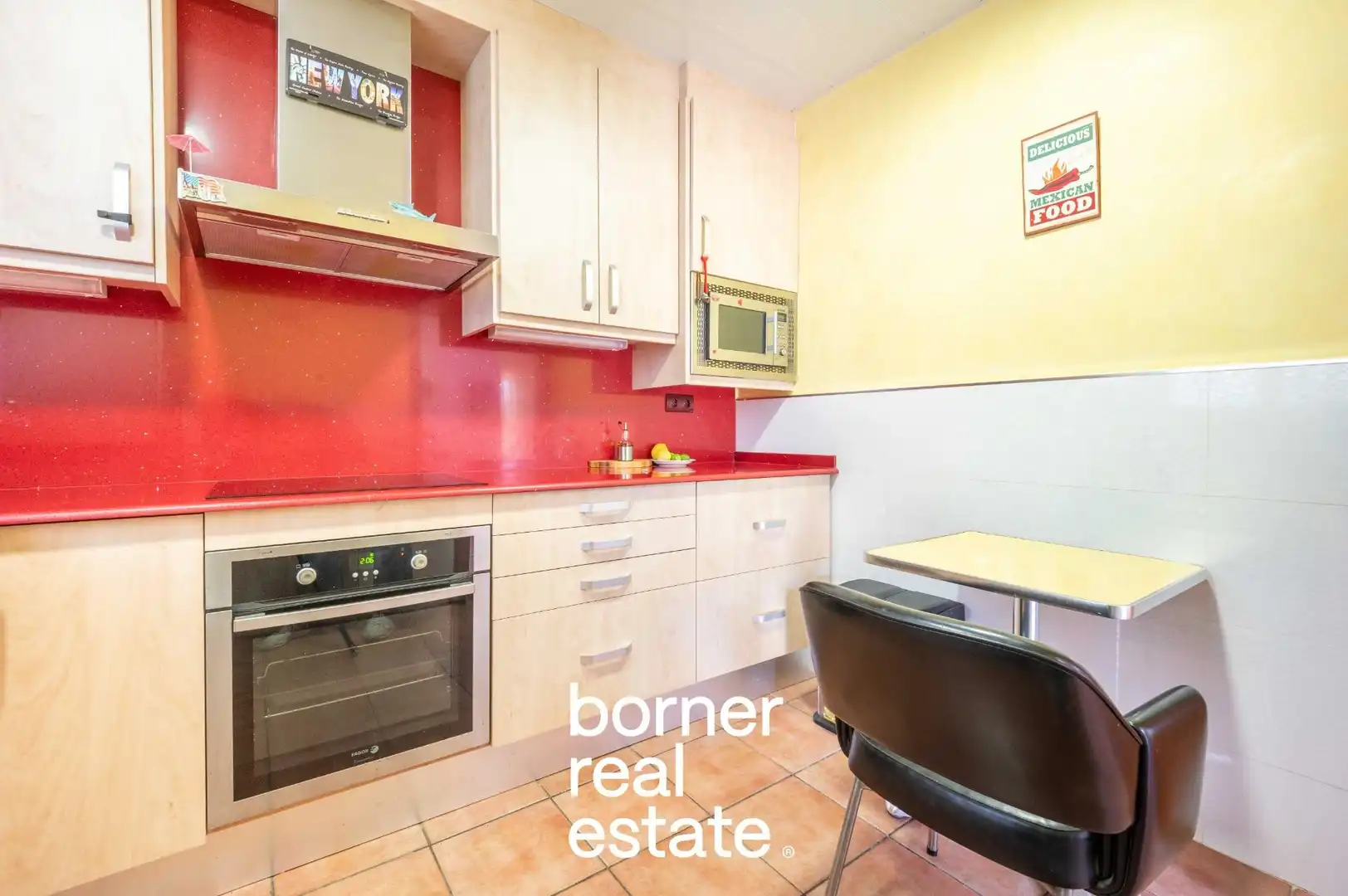 Kitchen of Houses for sale in Sant Muç