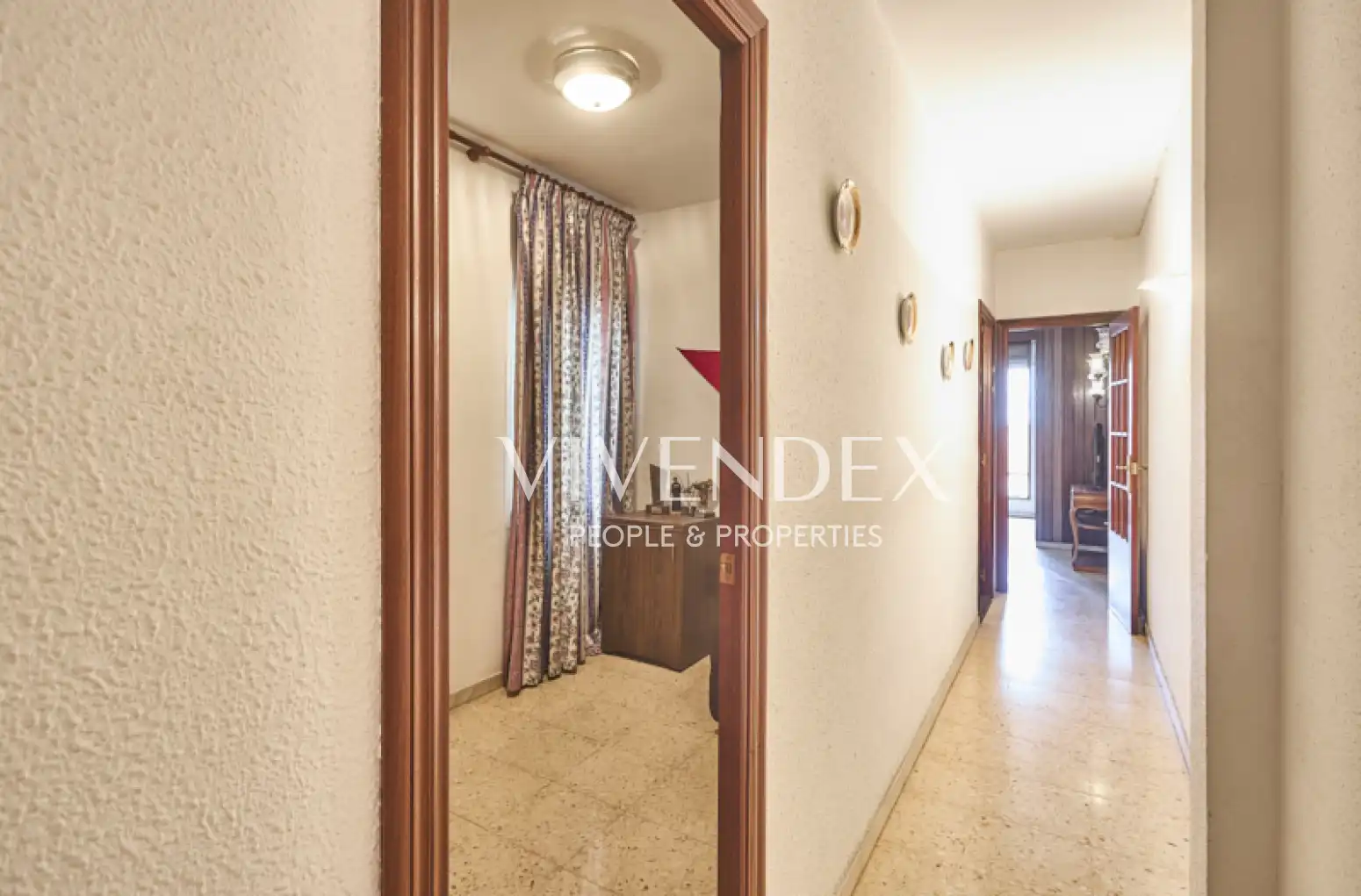 Ático en venta en L'Hospitalet de Llobregat con Aire acondicionado, Calefacción y Terraza