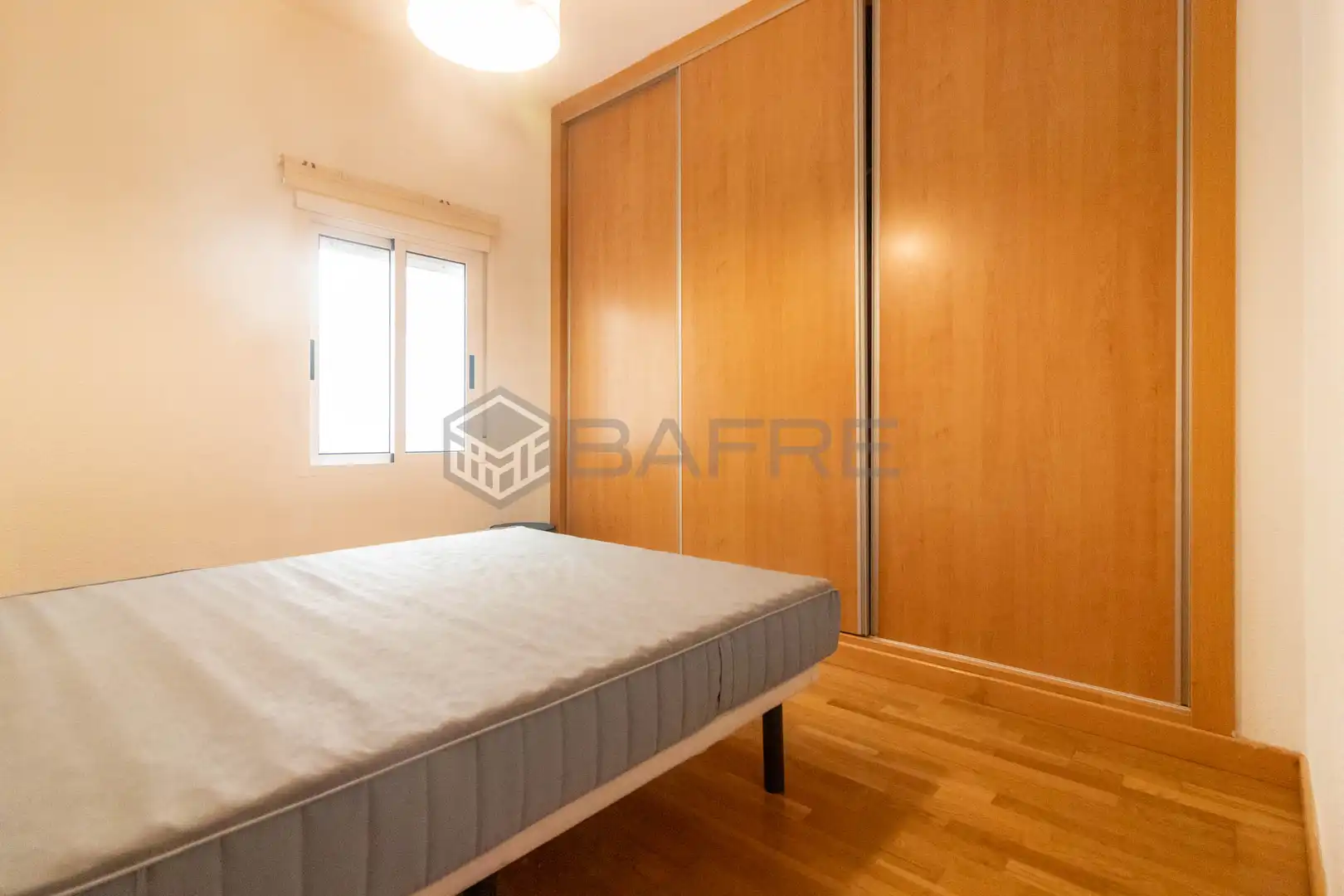 Bedroom of Flat for sale in Madrid  with Air Conditioner, Heating and Terrace