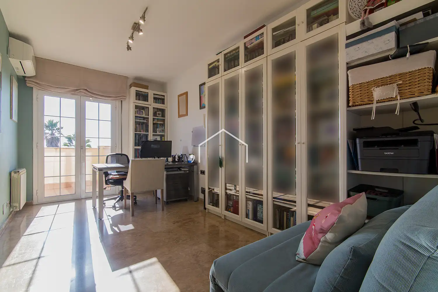 Wohnzimmer von Haus oder Chalet zum Verkauf in Teià mit Klimaanlage, Heizung und Privatgarten