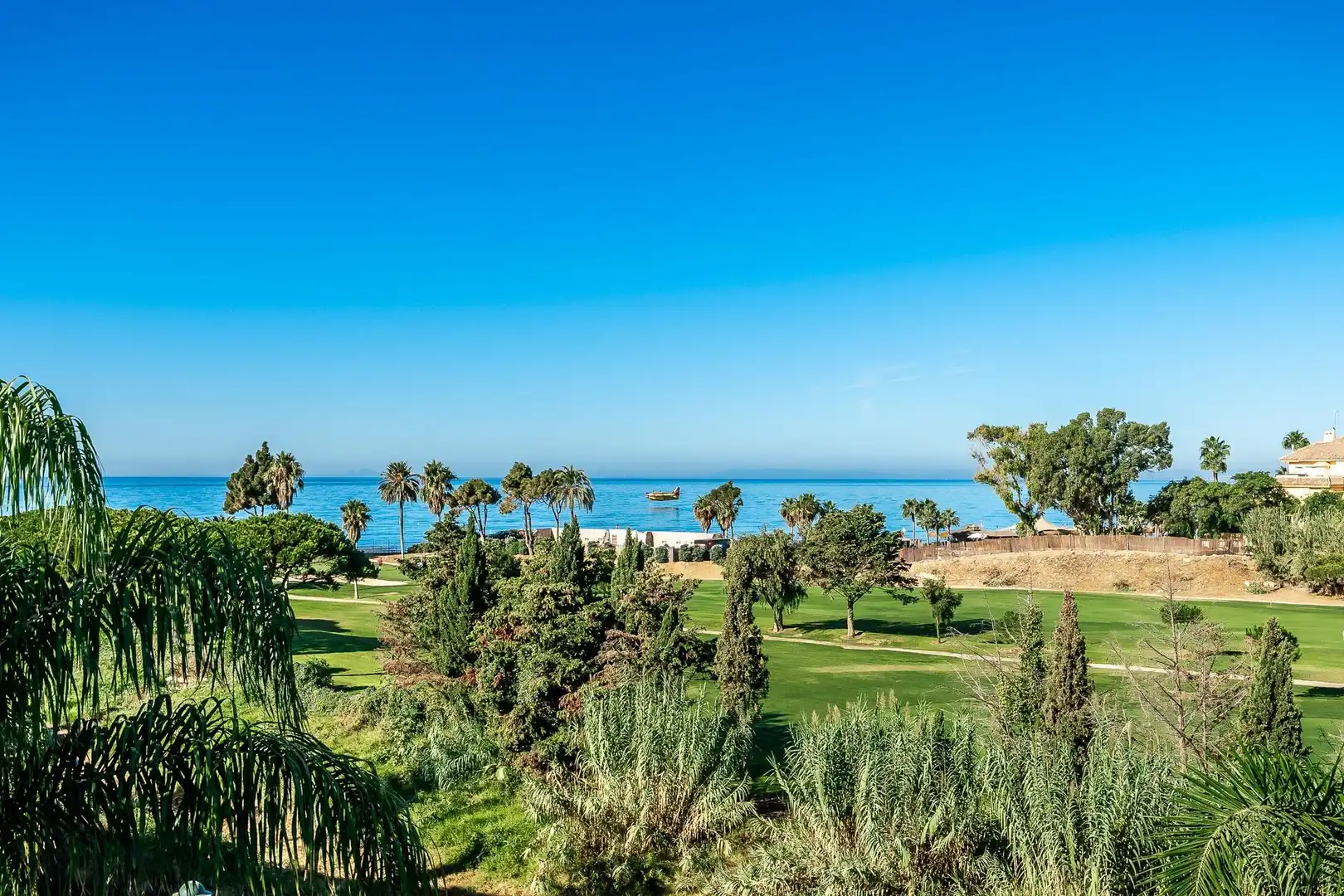 Home with pool for sale in Río Real - Los Monteros, imagen 2