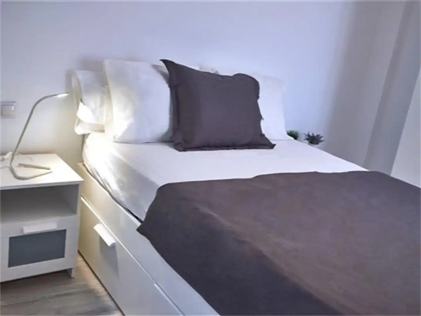 Habitación de Piso en venta en Benahadux con Parquet, Amueblado y Balcón