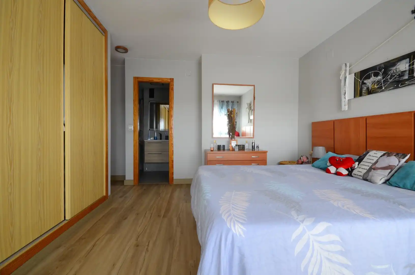 Schlafzimmer von Wohnung zum Verkauf in Ayamonte mit Privatgarten, Terrasse und Gemeinschaftspool