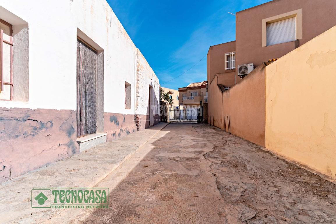 Vista exterior de Casa o chalet en venta en El Ejido