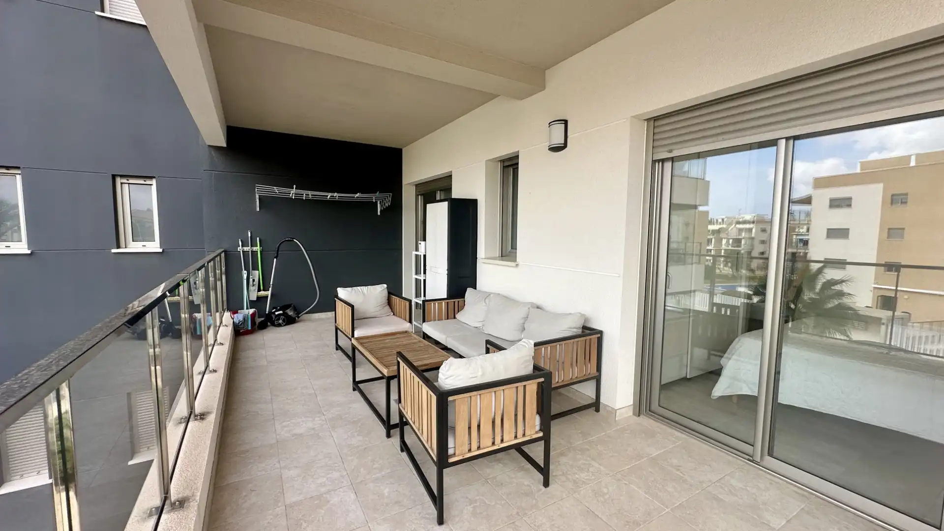 Apartment with pool for sale in Orihuela Costa