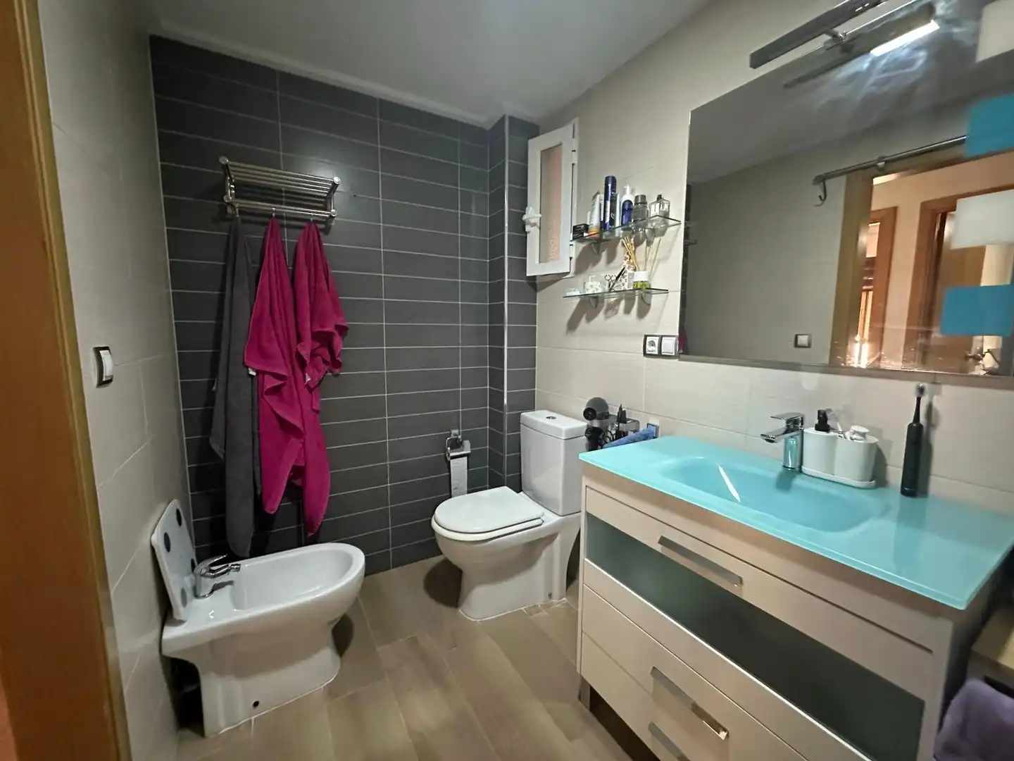 Baño de Planta baja en venta en Elche / Elx con Aire acondicionado, Calefacción y Horno