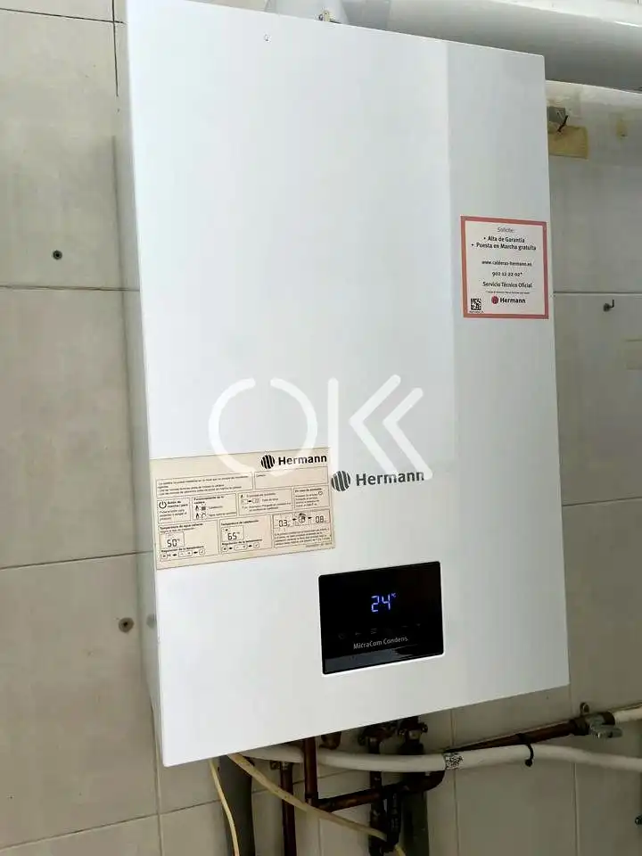 Ground floor for rent in Coria  with Air Conditioner, Heating and Furnished