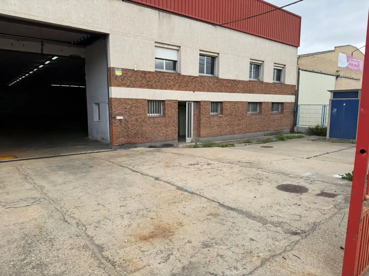Nau industrial en venda a Polígono Cantabria, imagen 2