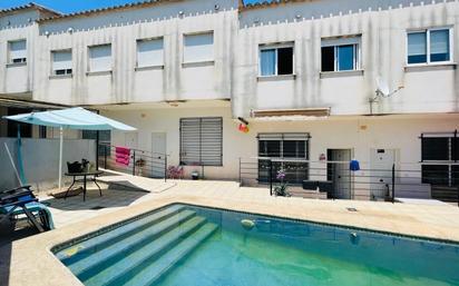 Piscina de Casa adosada en venda en Cerdà amb Aire condicionat, Calefacció i Traster