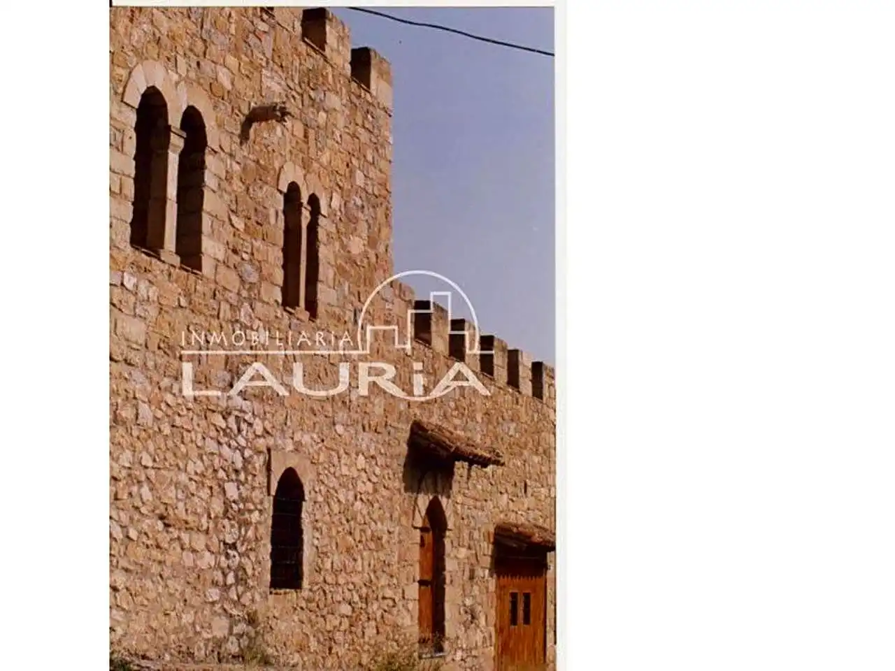 Exterior view of Houses for sale in Alpuente  with Air Conditioner and Terrace