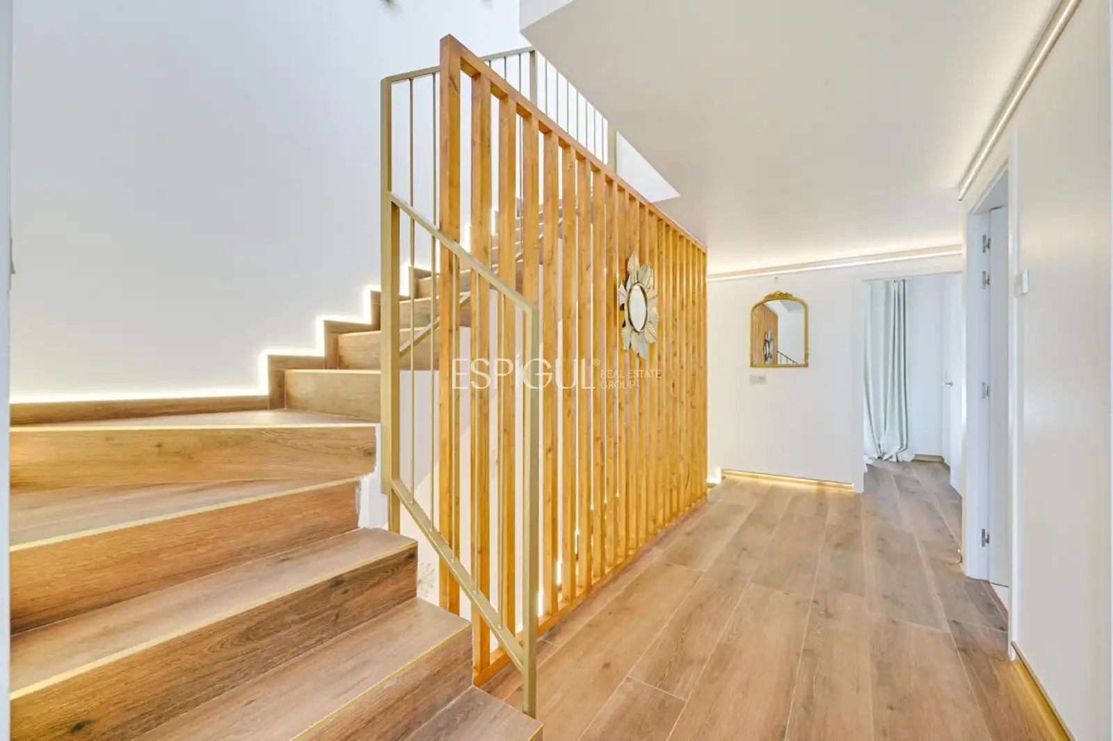 Reihenhaus mit Garten zum Verkauf in 8 de Març, imagen 38