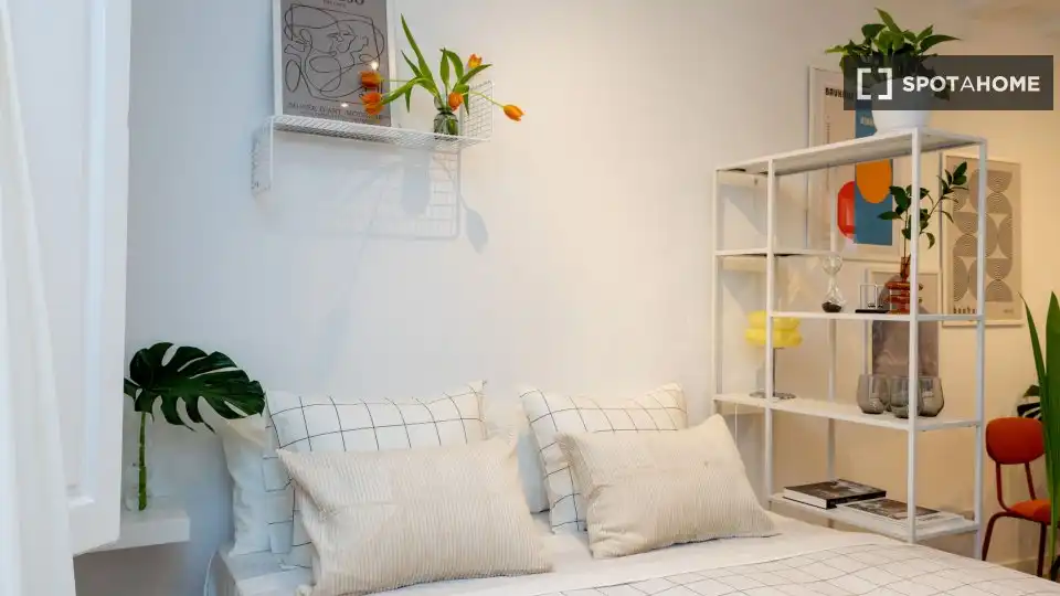 Flat with terrace to rent in Ciutat Vella, imagen 15