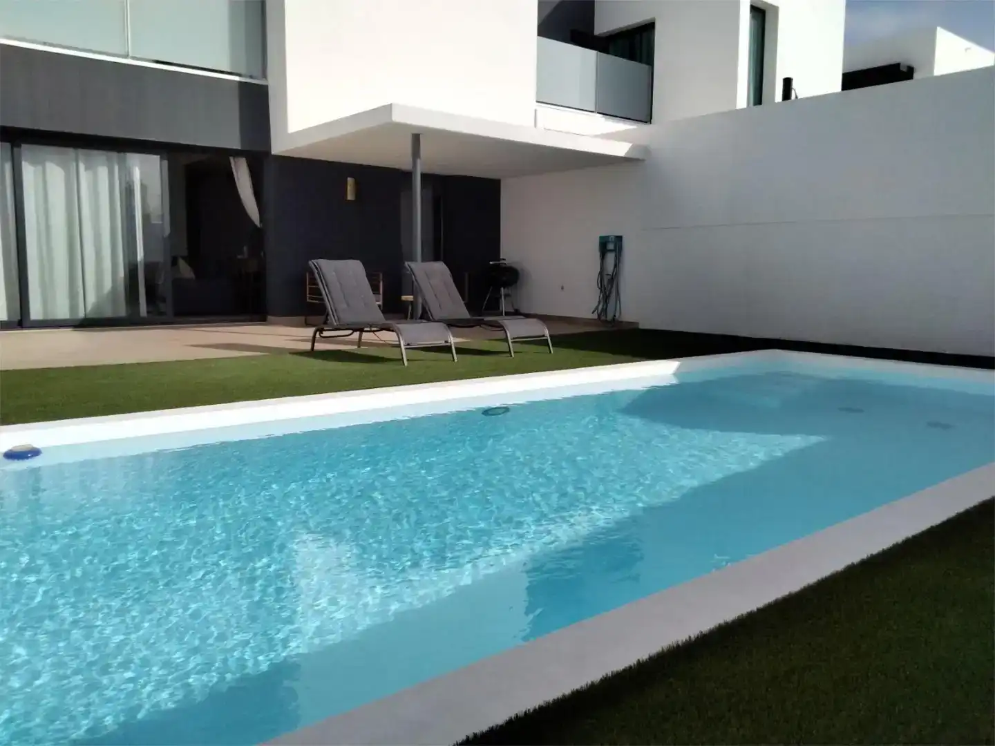 Schwimmbecken von Wohnung zum Verkauf in La Oliva mit Privatgarten, Parkett und Abstellraum