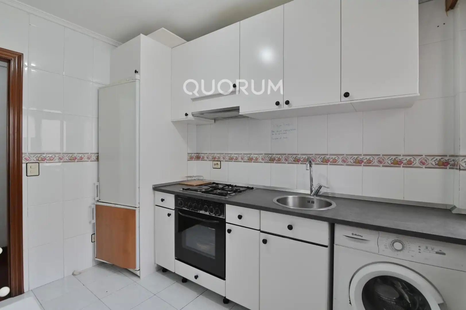 Cocina de Piso en venta en Bilbao  con Calefacción, Terraza y Trastero