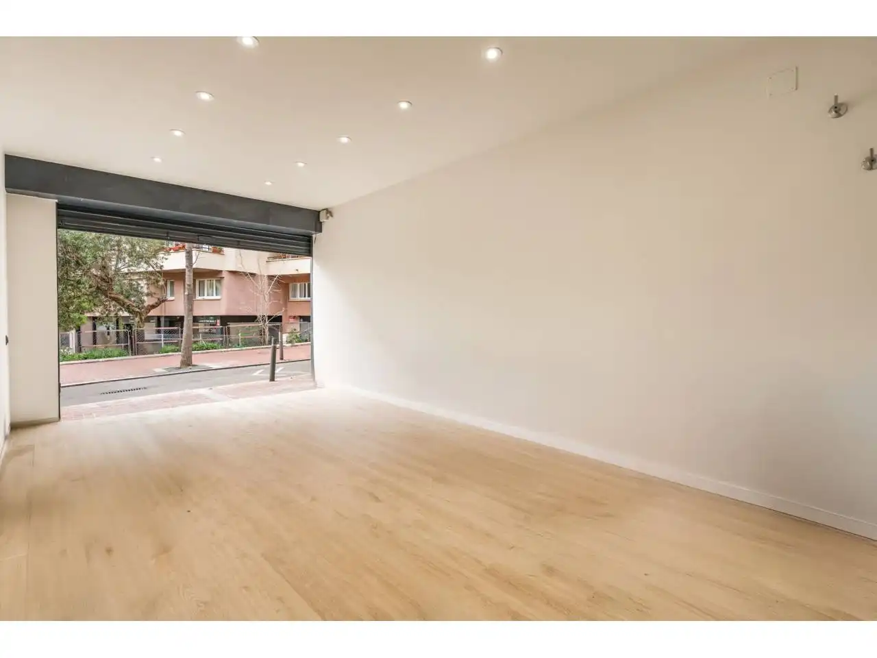 Dúplex en venta en Terrassa con Aire acondicionado, Calefacción y Terraza