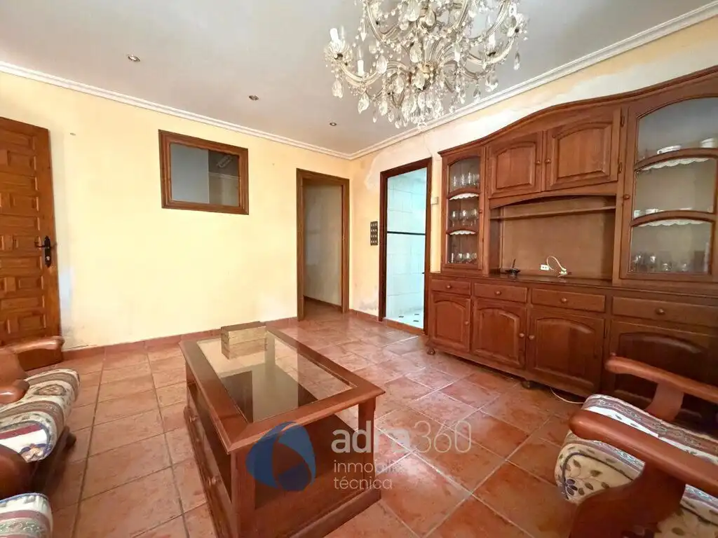 Wohnzimmer von Country house zum Verkauf in Lanciego / Lantziego mit Heizung, Terrasse und Abstellraum