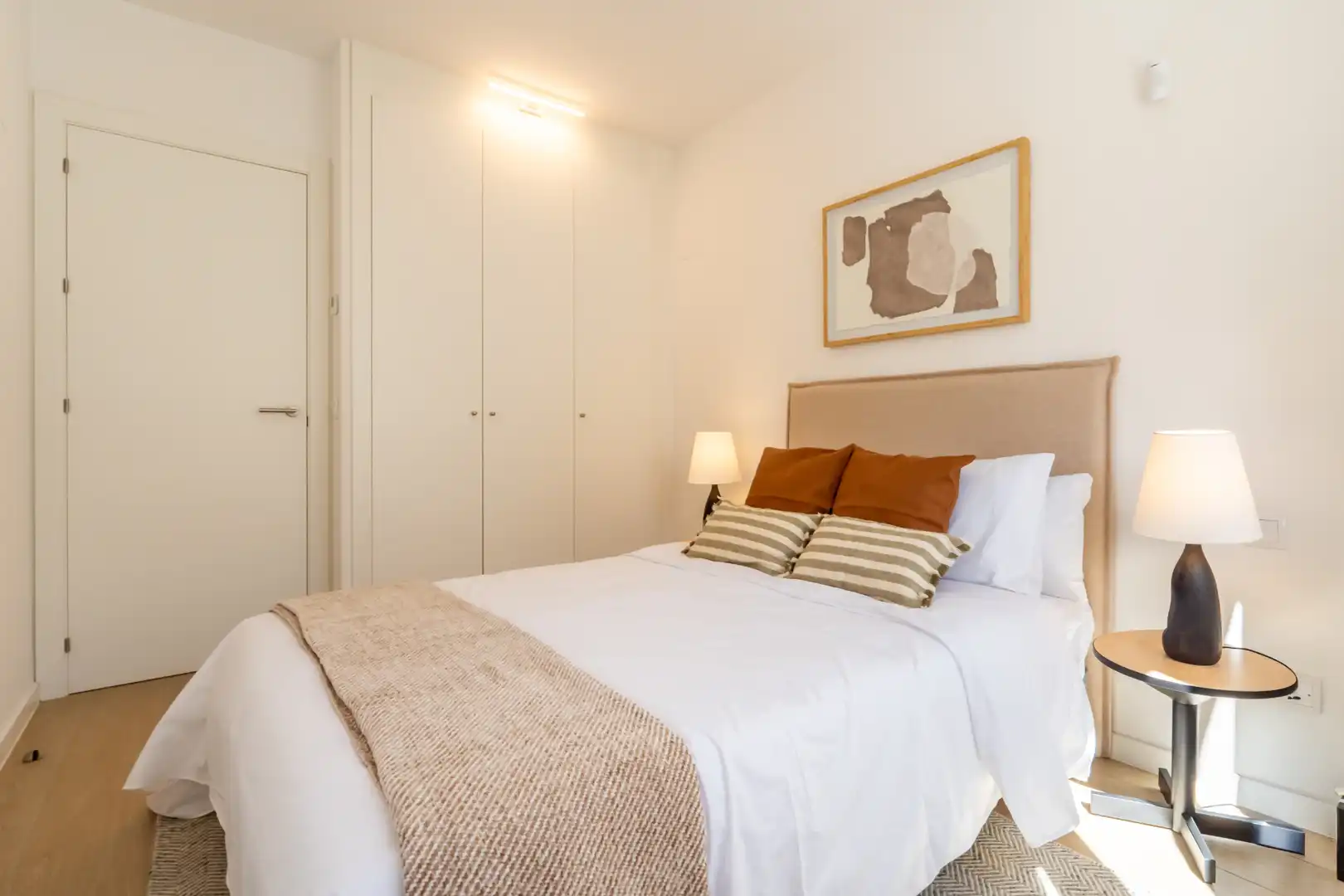 Bedroom of Apartments for rent in Madrid  with Air Conditioner, Heating and Storage room