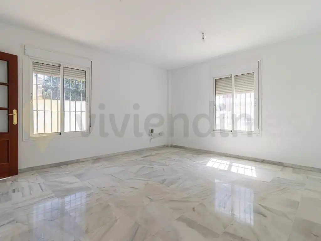 Sala de estar de Casa adosada en venta en El Puerto de Santa María