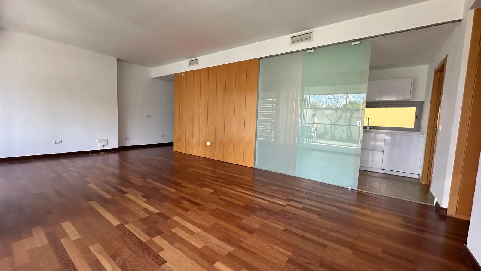Wohnzimmer von Wohnung zum Verkauf in Mairena del Aljarafe mit Klimaanlage, Heizung und Terrasse