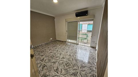 Foto 2 de Piso en venta en Calle Arquitecto Vidal, Pla de Bon Repós, Alicante / Alacant