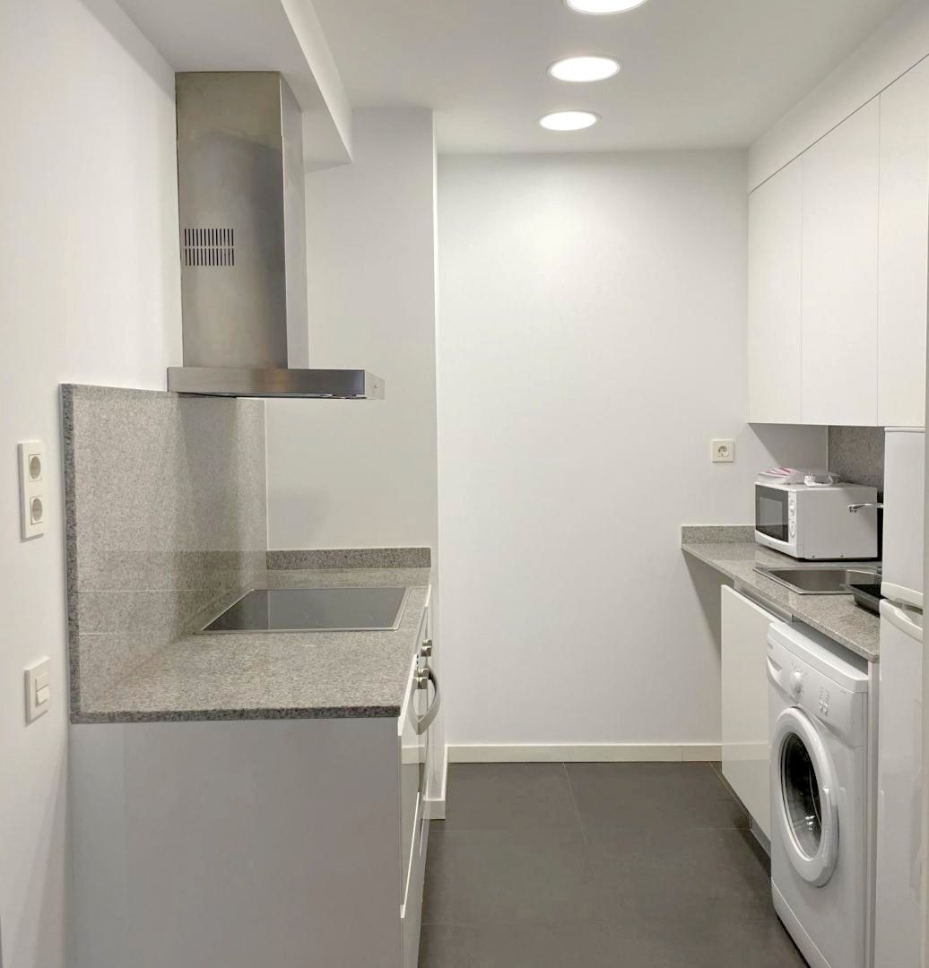 Cuina de Pis en venda en  Barcelona Capital amb Calefacció, Parquet i Forn