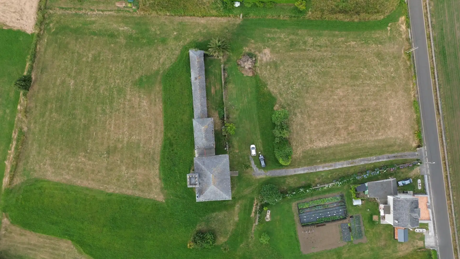 Casa o xalet en venda en Coaña amb Jardí privat, Traster i Moblat