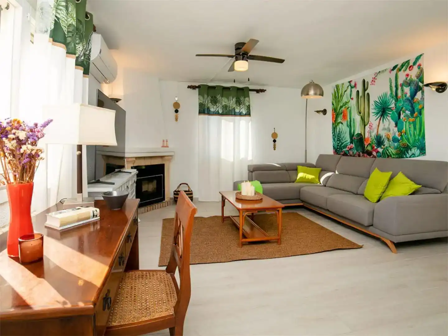 Sala d'estar de Casa o xalet en venda en Moraira amb Aire condicionat, Piscina i Balcó