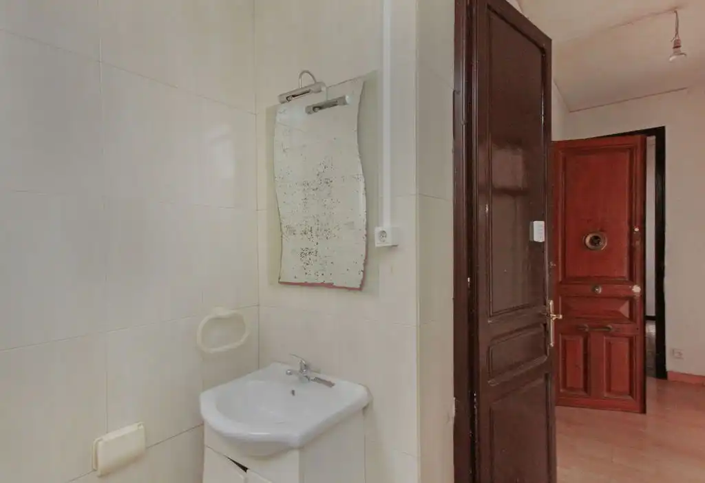 Piso en venta en C/ Independencia, El Clot