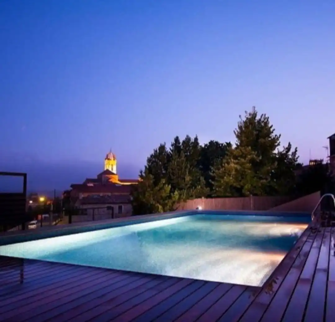 Schwimmbecken von Wohnung zum Verkauf in Moià mit Heizung, Privatgarten und Ofen