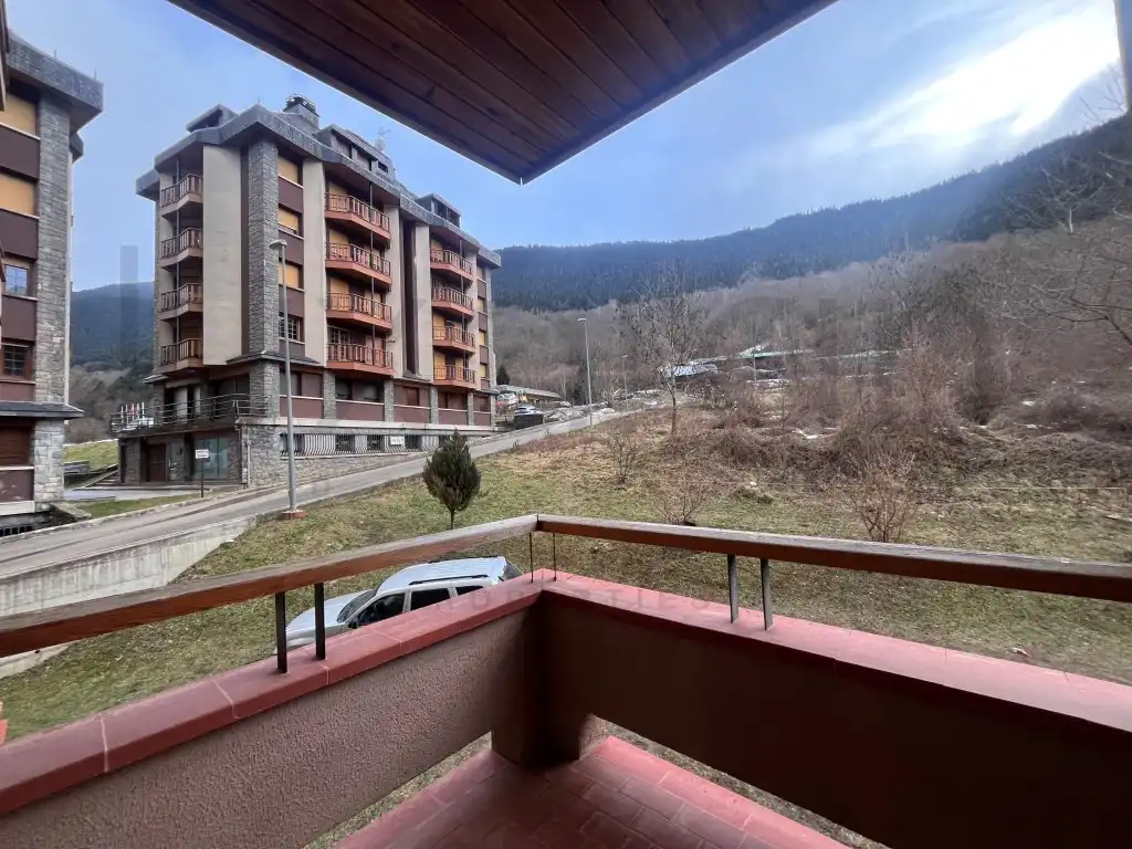 Vista exterior de Apartamento en venta en Vielha e Mijaran