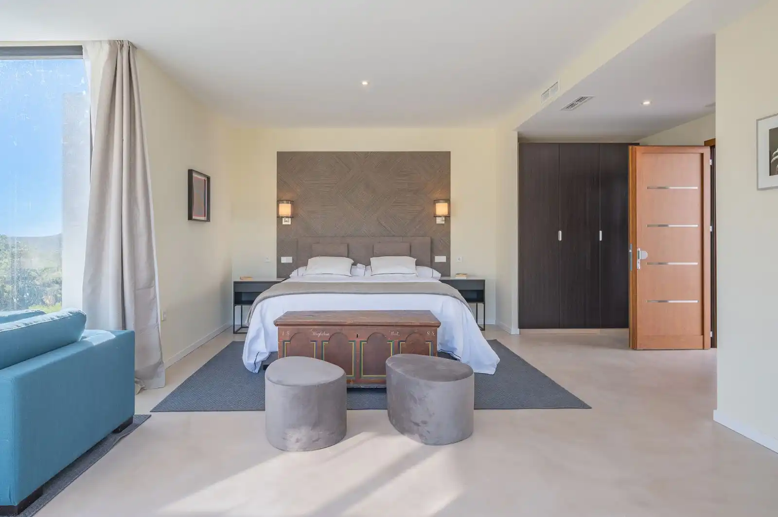 Bedroom of Houses for sale in Málaga  with Air Conditioner, Terrace and Swimming Pool