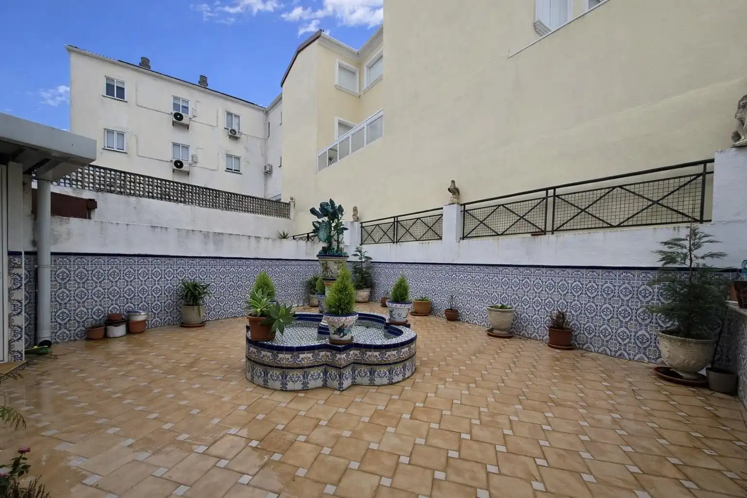 Terrace of Houses for sale in Plasencia  with Air Conditioner, Terrace and Storage room