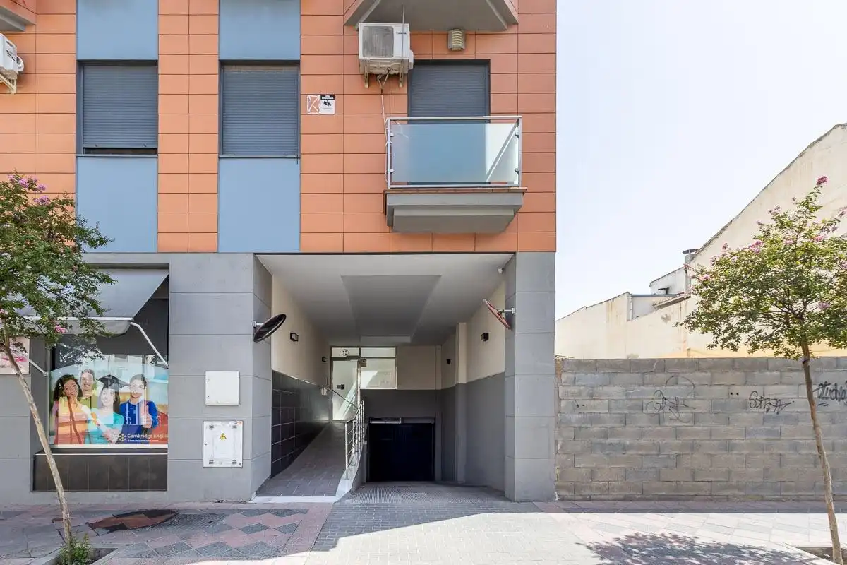 Exterior view of Flat for sale in Armilla  with Air Conditioner, Heating and Balcony