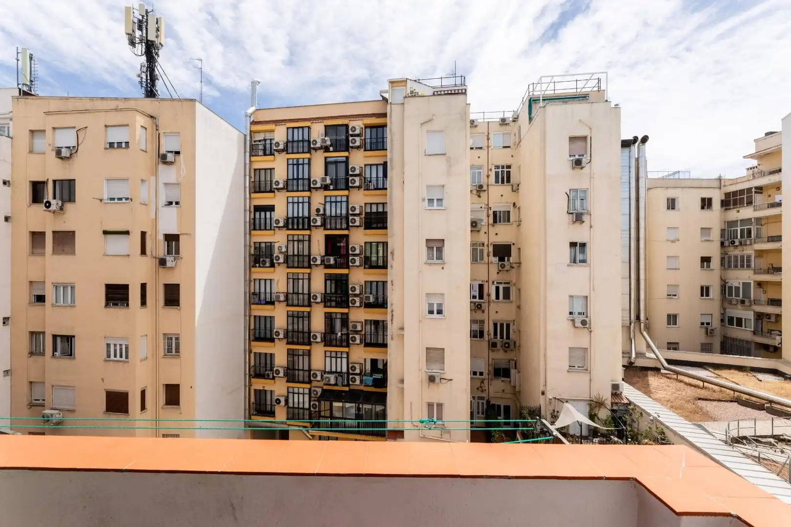 Exterior view of Flat for sale in Madrid  with Air Conditioner, Heating and Terrace