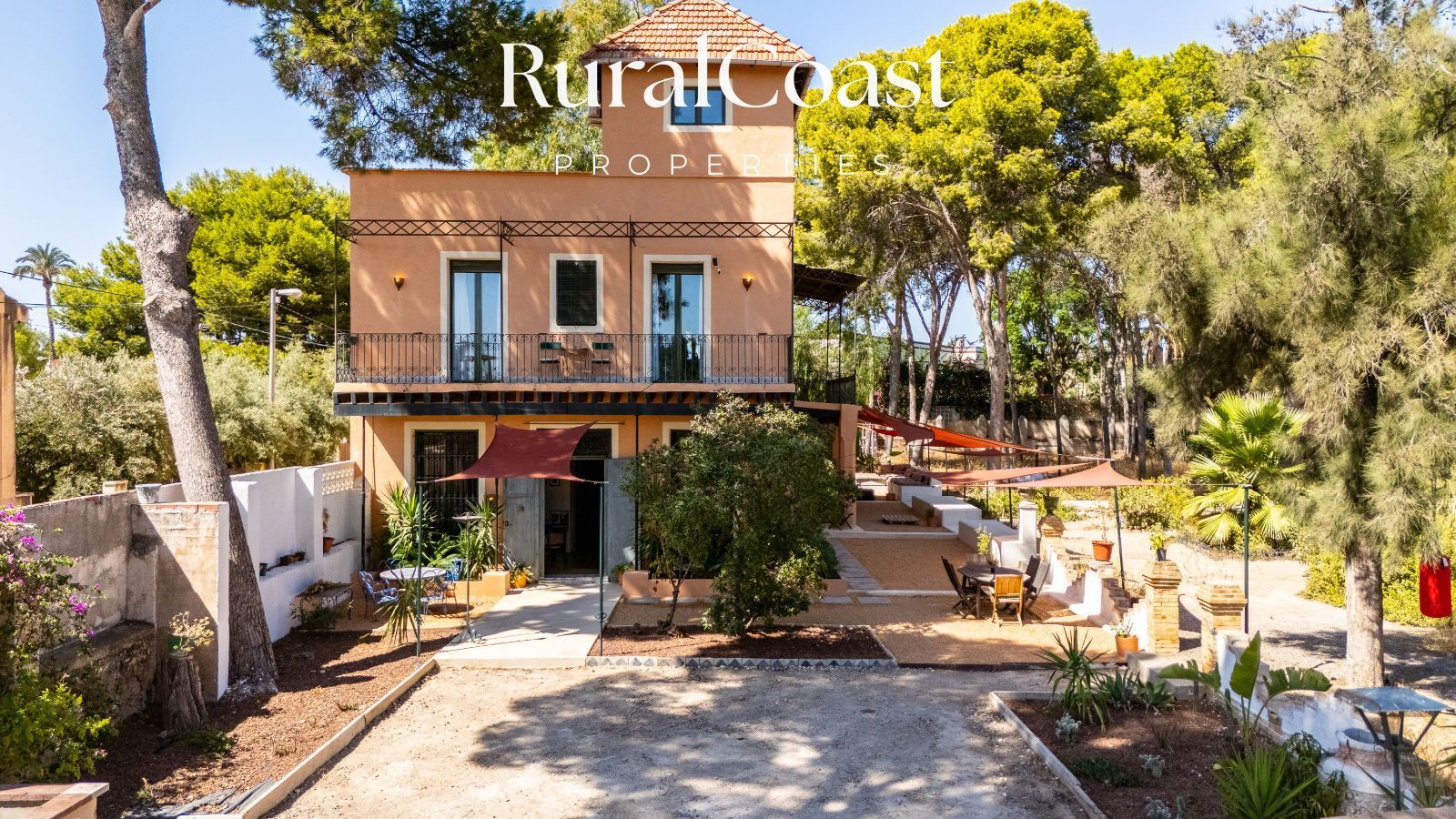 Casa o xalet en venda en Alicante / Alacant amb Aire condicionat, Calefacció i Terrassa