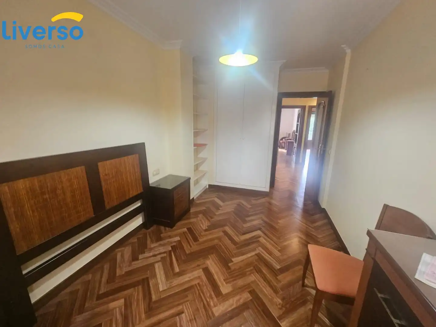 Bedroom of Flat for rent in Burgos  with Parquet flooring and Terrace