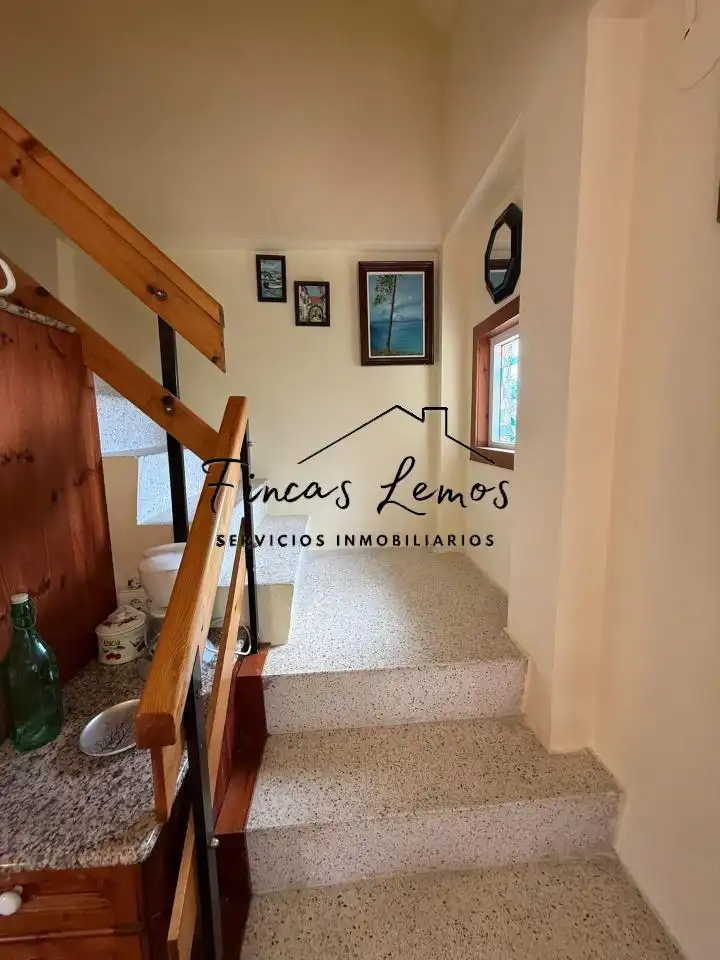 Casa o chalet en venta en Camariñas con Jardín privado, Terraza y Amueblado