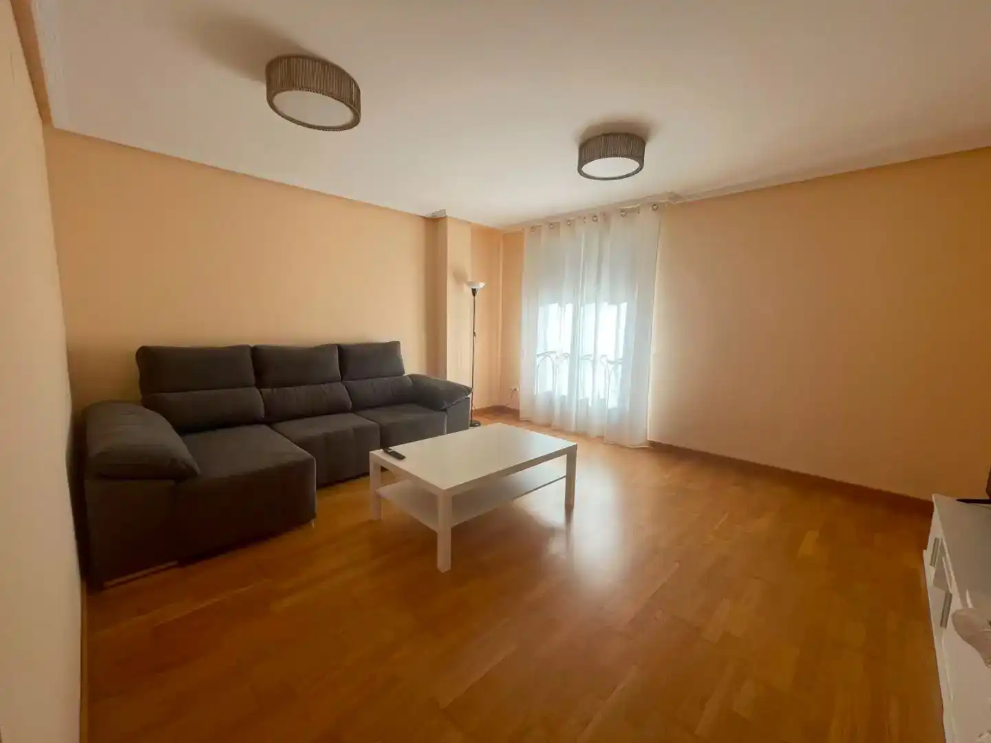 Sala d'estar de Pis en venda en Villarejo de Órbigo, León