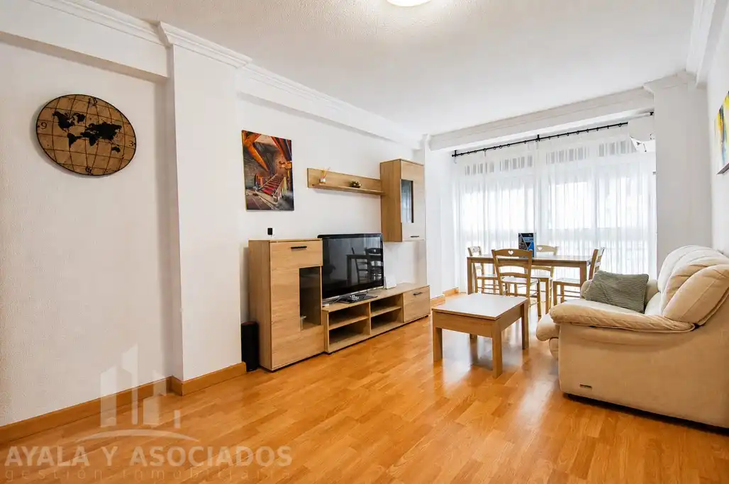 Sala d'estar de Pis en venda en Cartagena amb Aire condicionat, Parquet i Forn