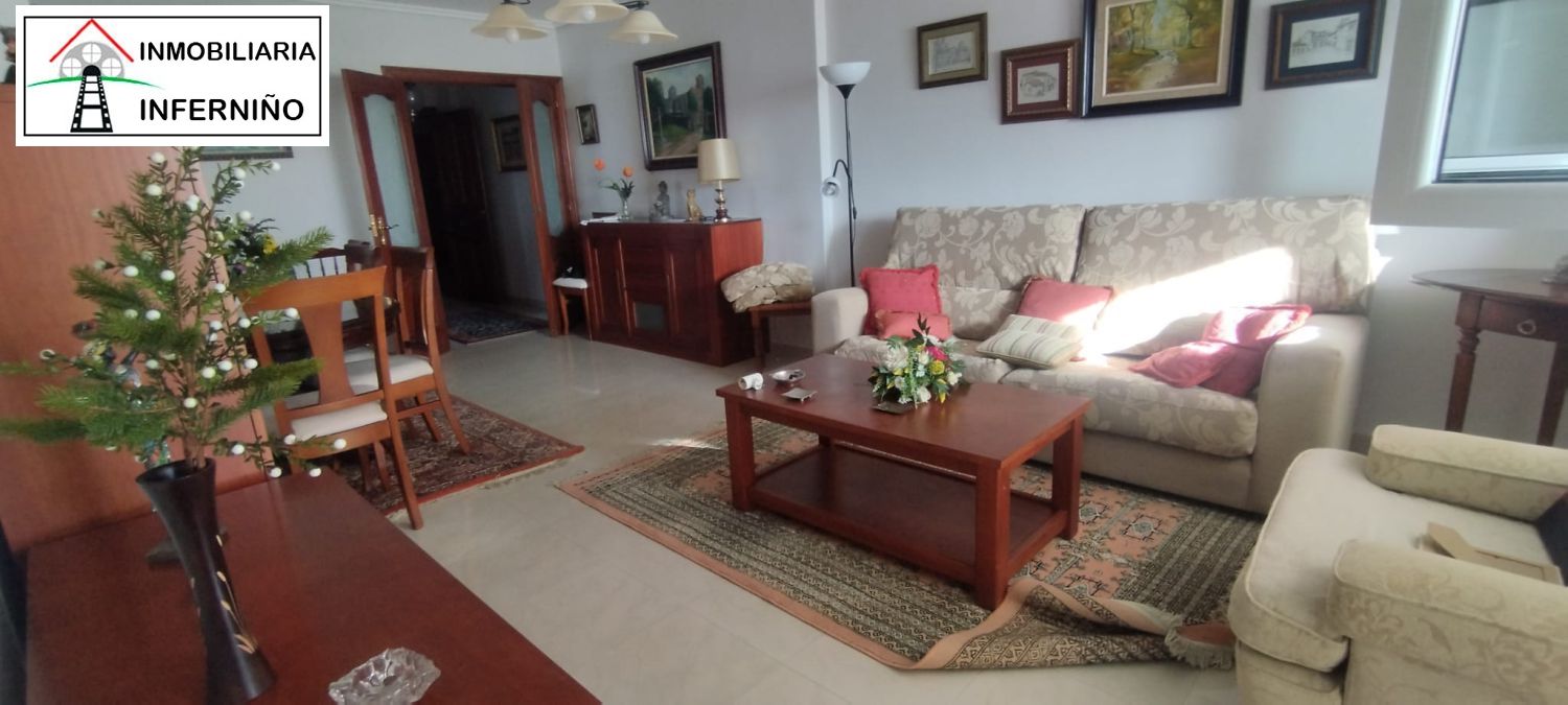 Sala d'estar de Pis de lloguer en Ferrol