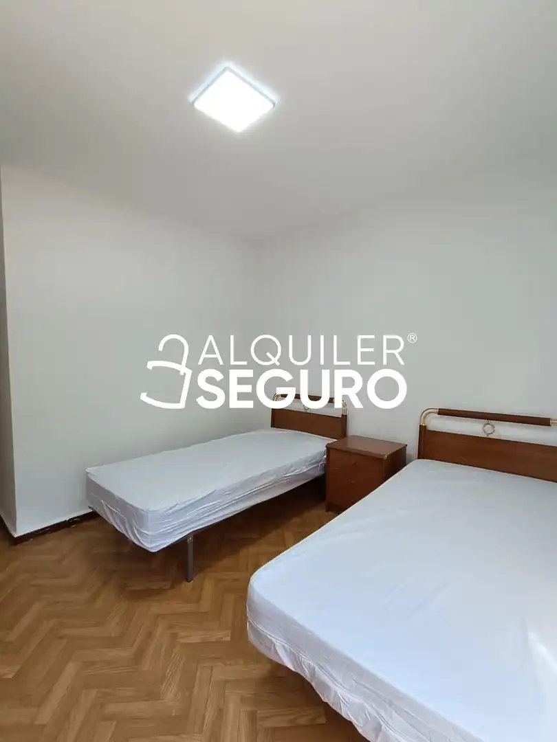 Habitación de Piso de alquiler en Aranjuez con Calefacción y Terraza