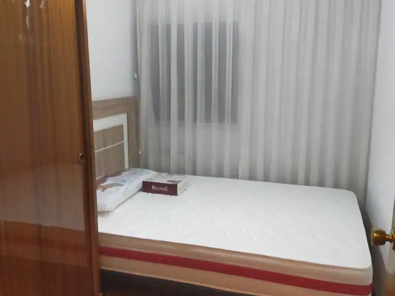 Dormitori de Pis en venda en  Madrid Capital amb Balcó
