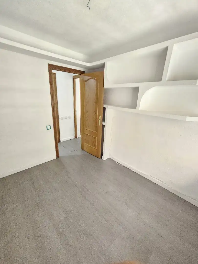 Piso en venta en Alcobendas con Calefacción, Terraza y Trastero