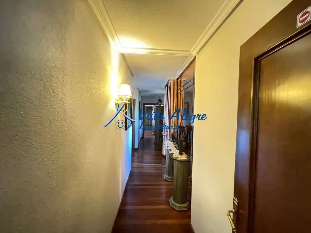 Buildings for sale in Fresneña