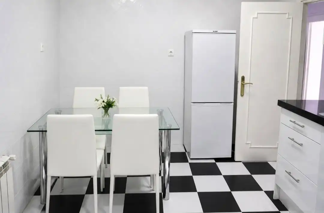 Wohnung mit Terrasse zum Verkauf in Calle Jose Posada Herera, imagen 3