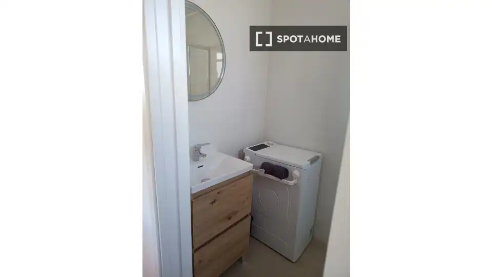 Piso con terraza en alquiler en Ciutat Vella, imagen 8