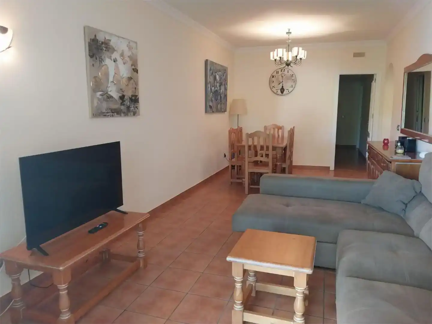 Sala de estar de Piso en venta en Estepona con Jardín privado, Trastero y Piscina