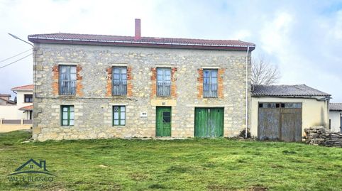 Foto 2 de Casa o chalet en venta en Valle de Valdebezana, Burgos