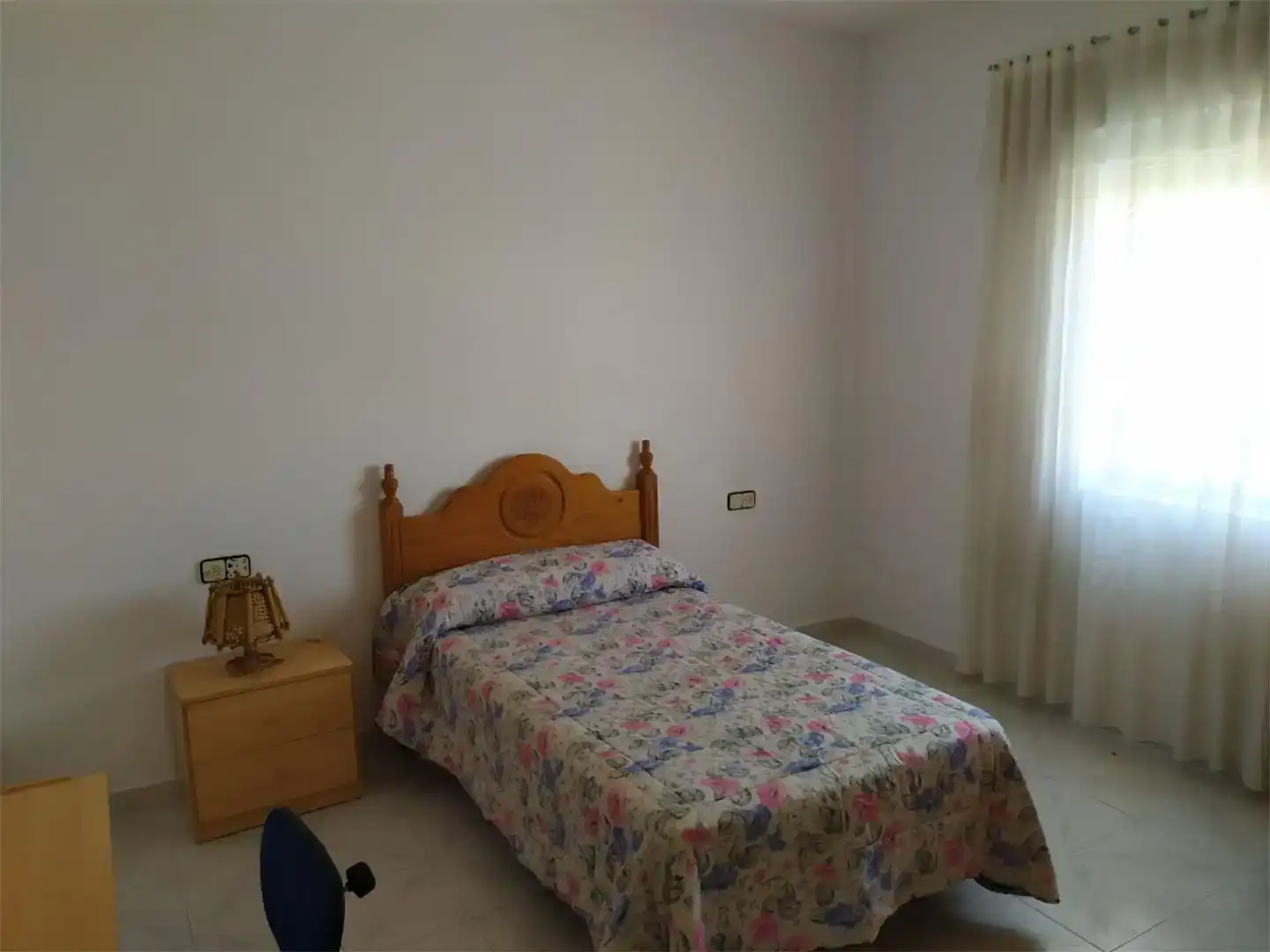Bedroom of Flat for rent in Linares  with Air Conditioner and Balcony