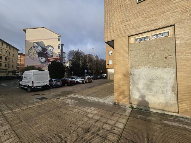 Local comercial en Alquiler en Burlada-Burlata - PLAZA FRANCISCO ARDANAZ SOLDAU, 2 en Burlada / Burlata